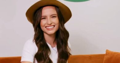 Larissa Manoela anuncia que será protagonista da nova novela da Globo