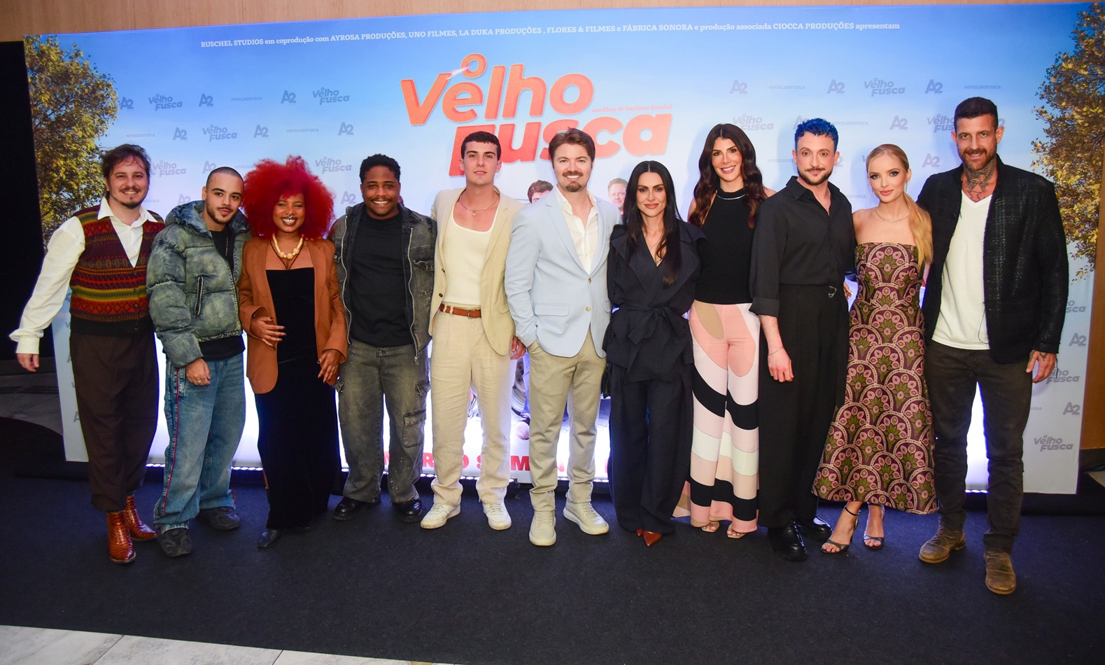 Cleo Pires, Caio Manhente e elenco prestigiam pré-estreia de “O Velho Fusca” em São Paulo antes do lançamento nos cinemas em 19 de março